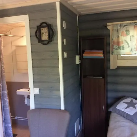 Gospodarstwo agroturystyczne Maekelaen Lomatuvat *