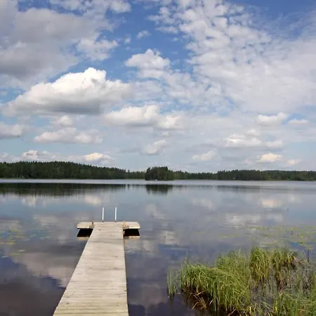 Gospodarstwo agroturystyczne Maekelaen Lomatuvat *